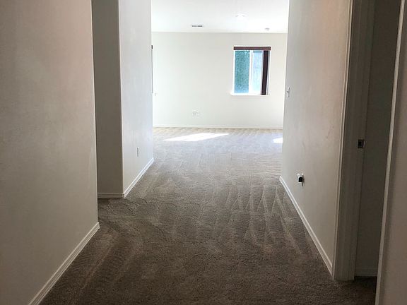 2nd image of 3611 W Everett Pl