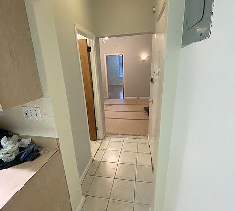3rd image of 4417 28th Ave APT 1F