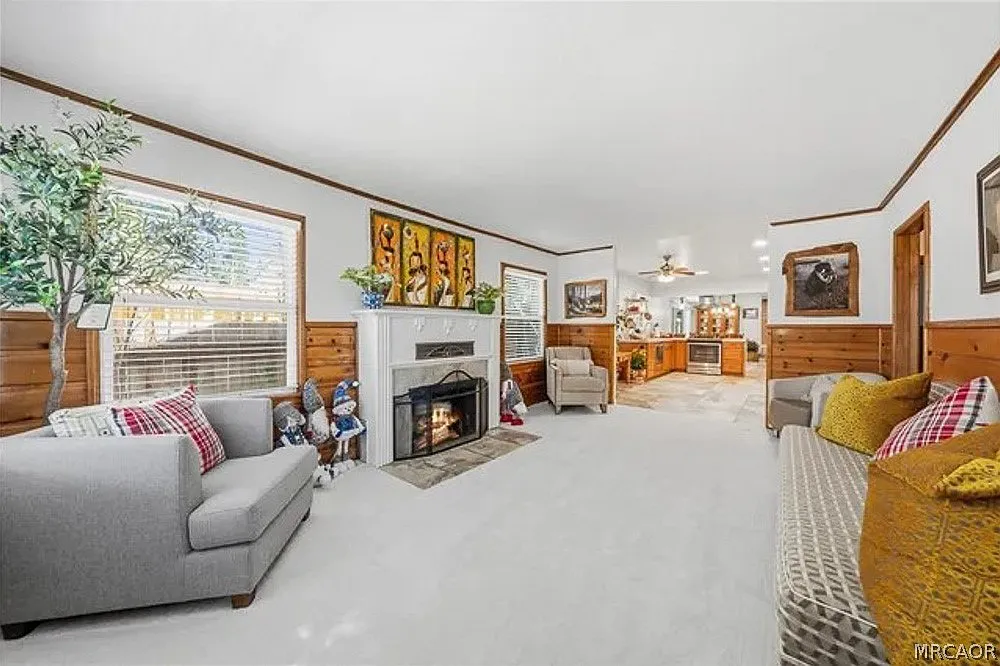 5 bed, 4.0 bath, 2654 sqft, $3,500 — Photo 4
