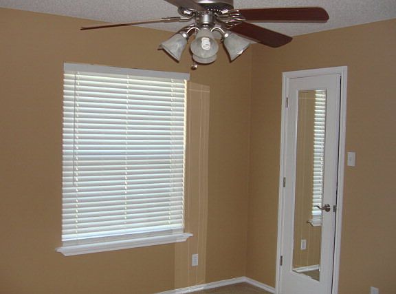 5th image of 206 Laguna Verde St
