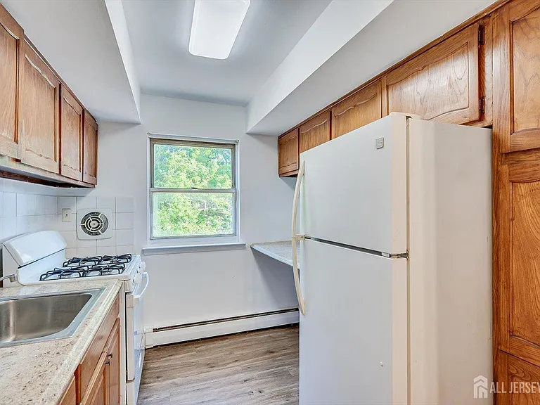 55 Gills Ln #28 — Photo 14