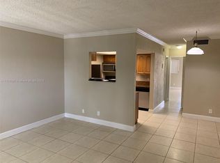 2100 Diana Dr APT 206, Hallandale Beach, FL 33009