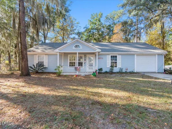 7 Laughing Gull Dr, Beaufort, SC 29907