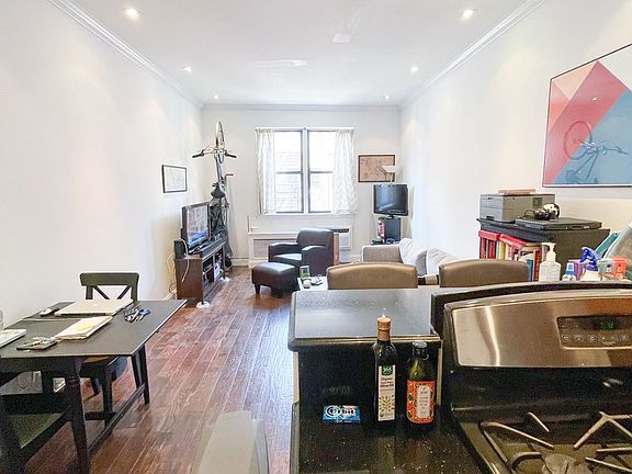 5th image of 420 E 81st St #4K
