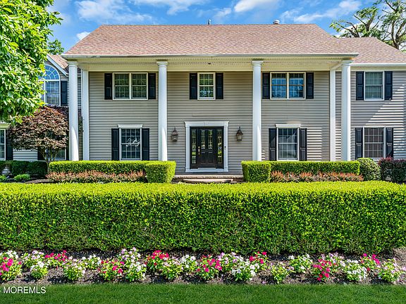 2nd image of 24 Provincial Place