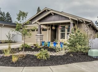 61089 SE Ruby Peak Ln, Bend, OR 97702