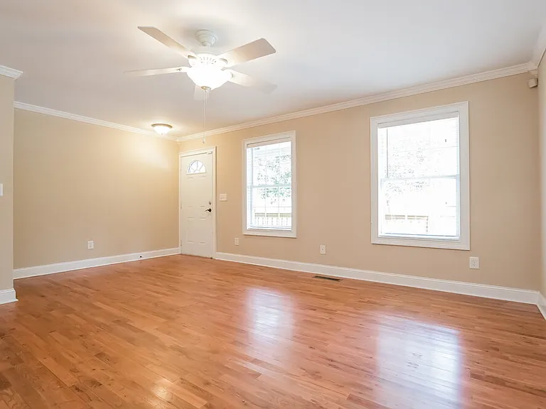 3885 Dollar Cir — Photo 3