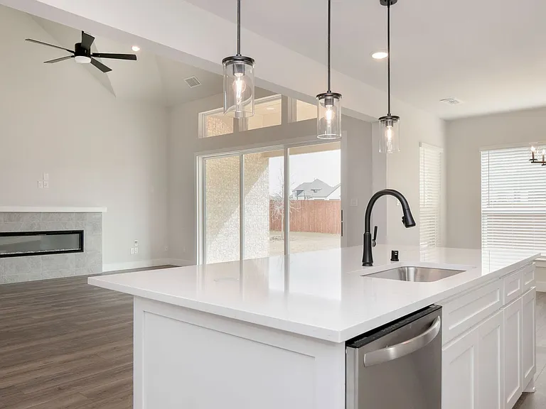 1609 Whisperwood Way — Photo 19