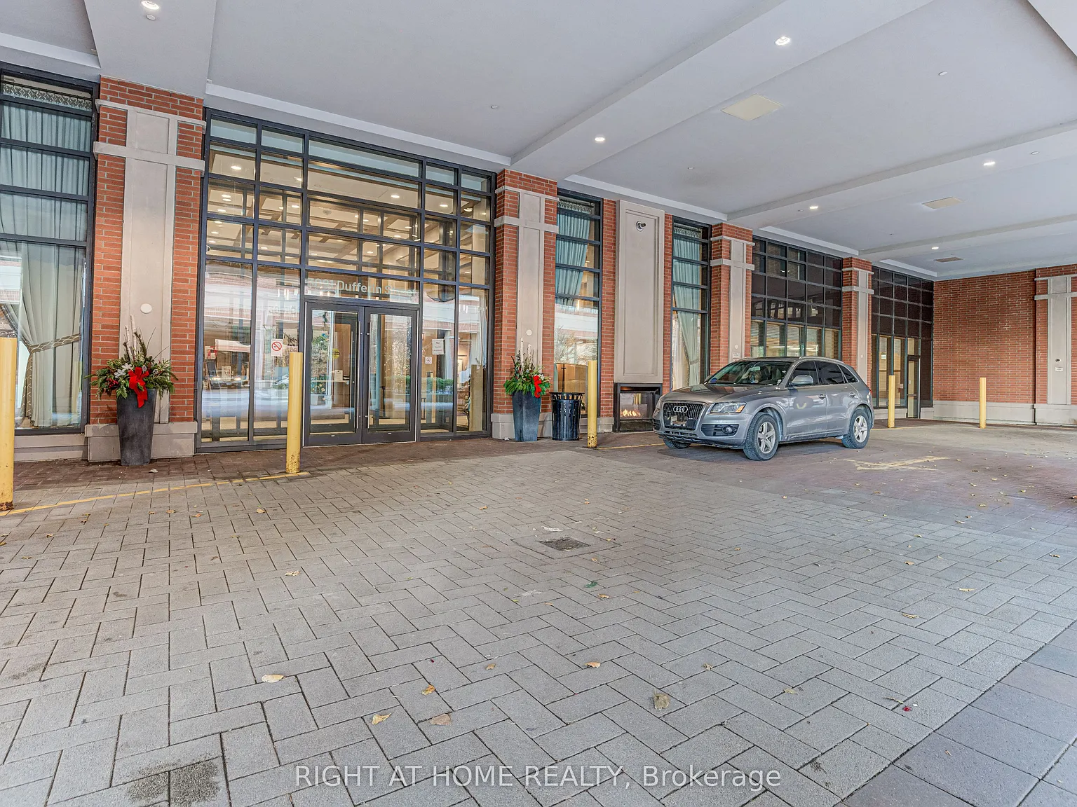 1 bed, $2,388 — Photo 2