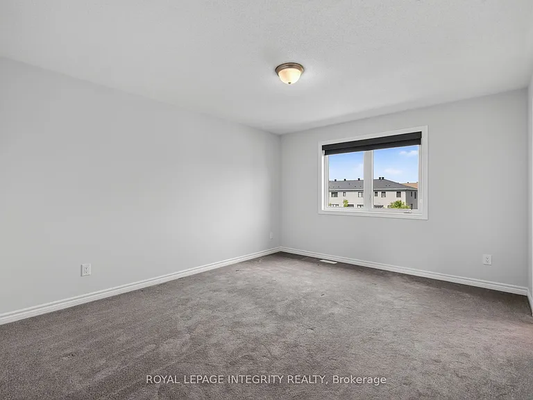 129 Umbra Pl — Photo 25
