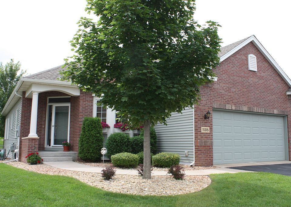 1st image of 11315 Hillcrest Dr N