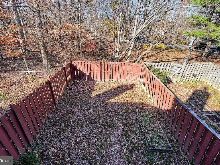 9575 Donnan Castle Ct — Photo 15