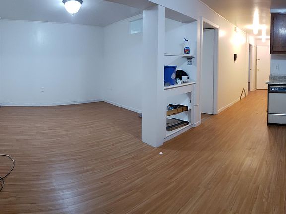 5th image of 13-27 Bell Blvd
