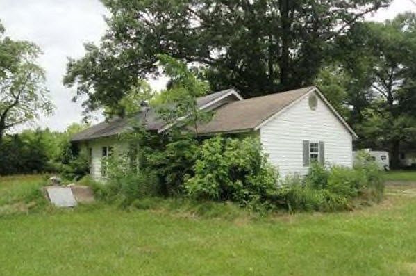 2nd image of 309 Gonzales St