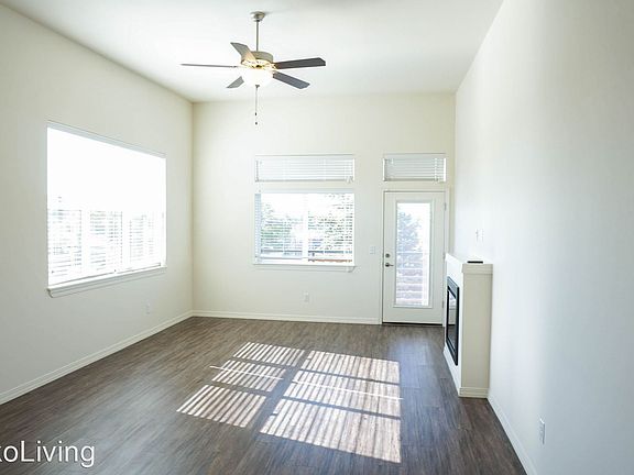 4th image of 1901 Broadway St APT 308