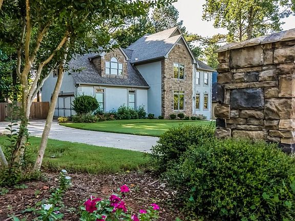 2nd image of 660 Stone House Ln