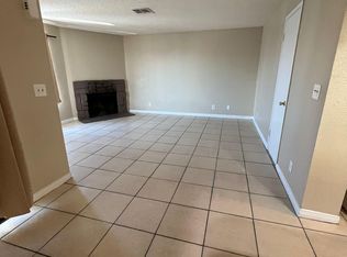 6925 Hopkins Dr APT 4, Las Vegas, NV 89156
