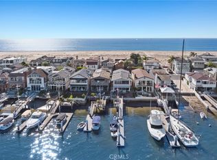 1202 E Balboa Blvd, Newport Beach, CA 92661