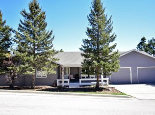 5524 Meadowlark Dr, Rapid City, SD 57702
