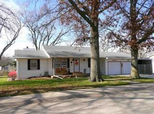 1607 N 14th St, Beatrice, NE 68310