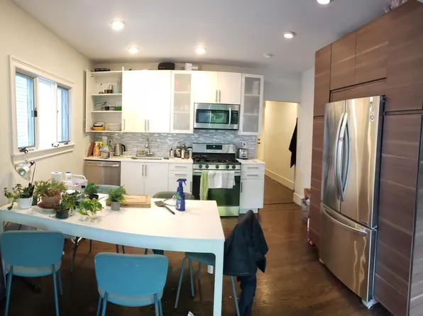 1556 Cambridge St, Cambridge, MA