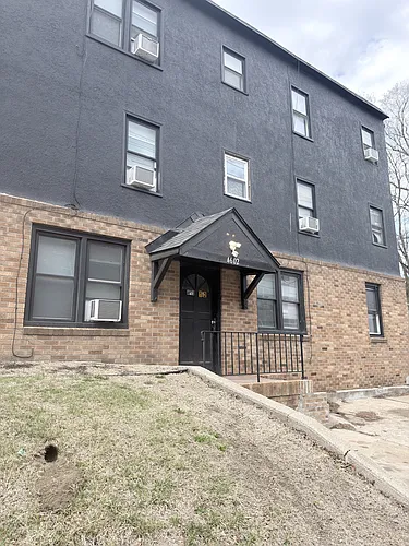 4602 Cass St Photo 1