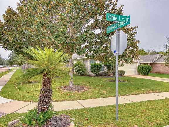 3rd image of 5714 Onia Ln