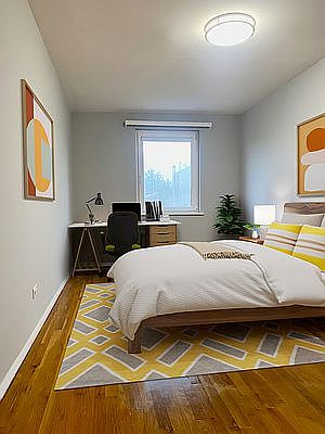 2nd image of 729 Humboldt St #4