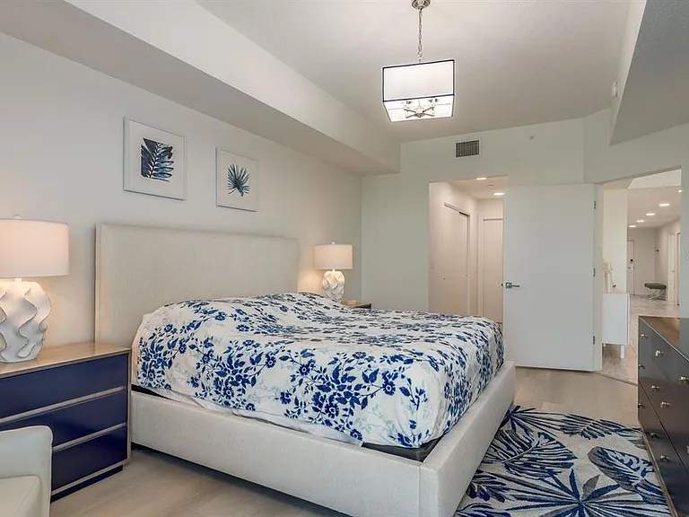 415 Island Way #402 — Photo 19
