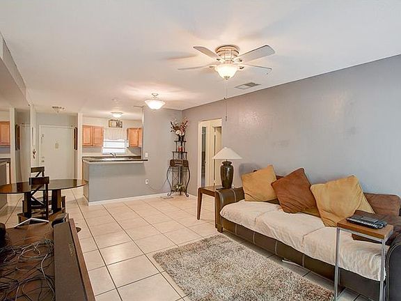 4th image of 5063 White Oak Ct #63D