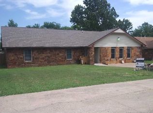 309 N Tallchief St, Skiatook, OK 74070