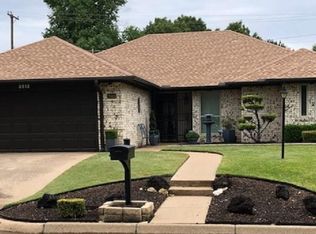 3512 Wedgworth Rd S, Fort Worth, TX 76133