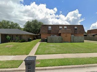 304 Palmwood Dr #D, Victoria, TX 77901