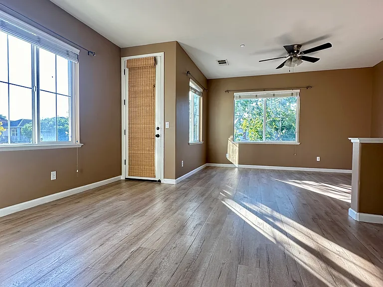 40253 Bonica Rose Ter — Photo 23