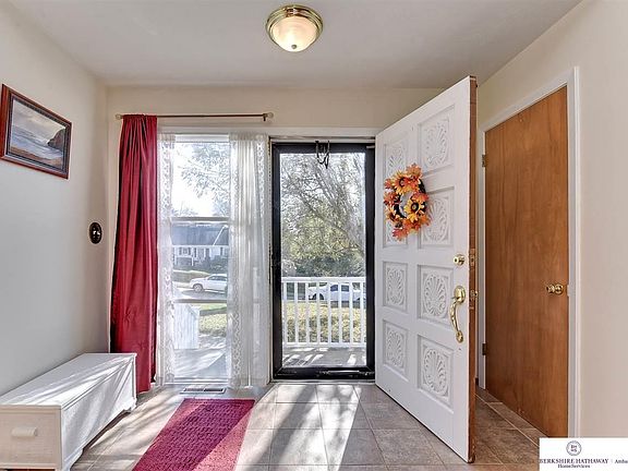 3rd image of 408 Dennis Dr