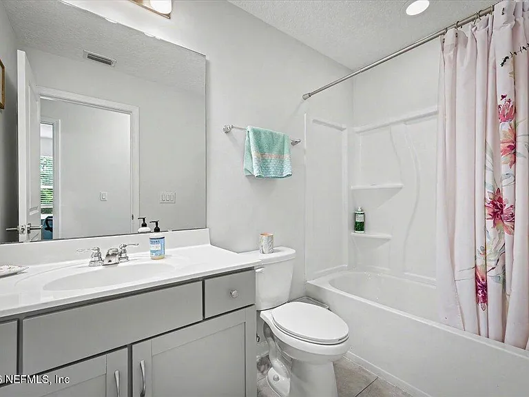 11150 Minnetta Ct — Photo 24