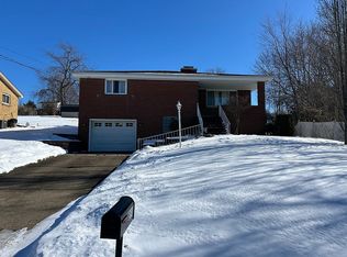 891 N Whitmore Rd, Irwin, PA 15642