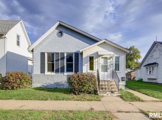 564 3rd Ave N, Clinton, IA 52732