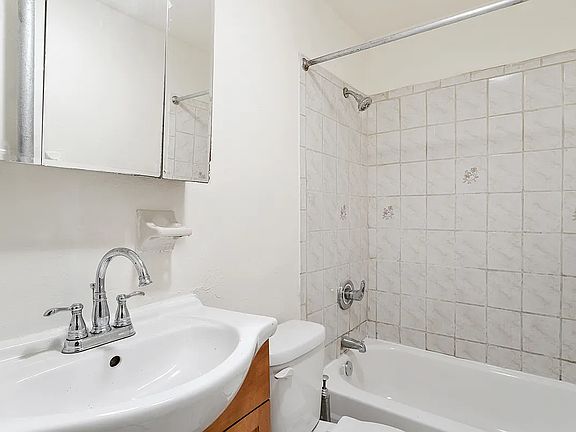 5th image of 503 Quincy St #1C