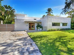 425 Glenridge Rd, Key Biscayne, FL 33149