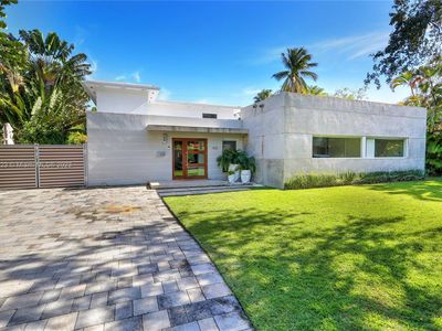 425 Glenridge Rd, Key Biscayne, FL, 33149