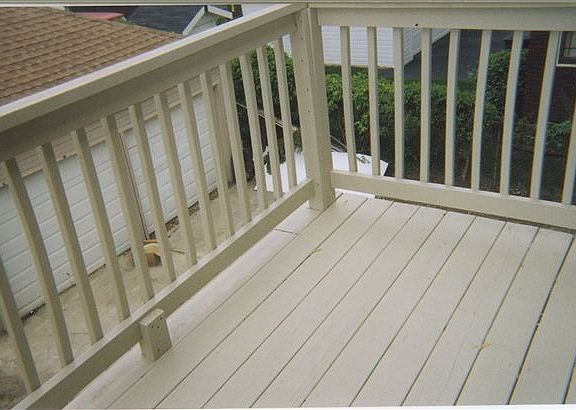balcony and garage