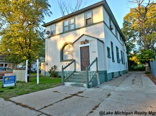 1522 Plastico Ave SW, Wyoming, MI 49509