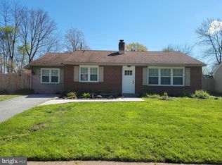 703 Brook Dr, Newark, DE 19713