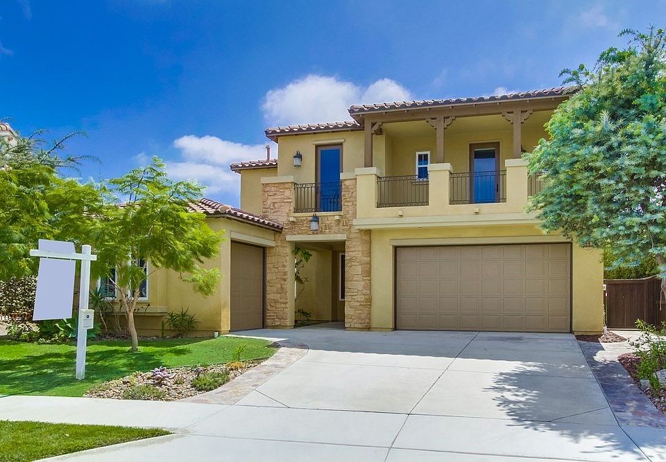 2nd image of 3433 Corte Altura