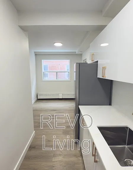 62 Triller Ave #204 — Photo 6