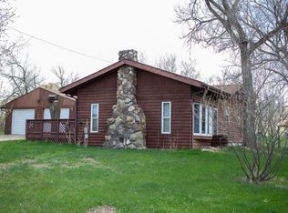 548 Central Ave N, Ekalaka, MT 59324