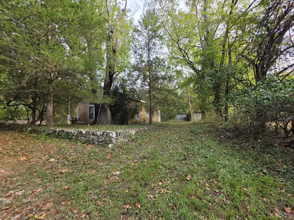 707 Washington Avenue, Crane, MO 65633