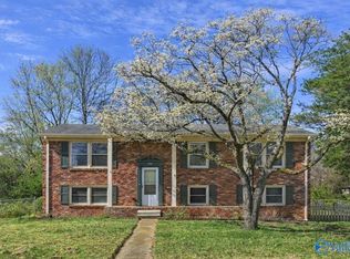 506 Town And Country Dr NW, Huntsville, AL 35806