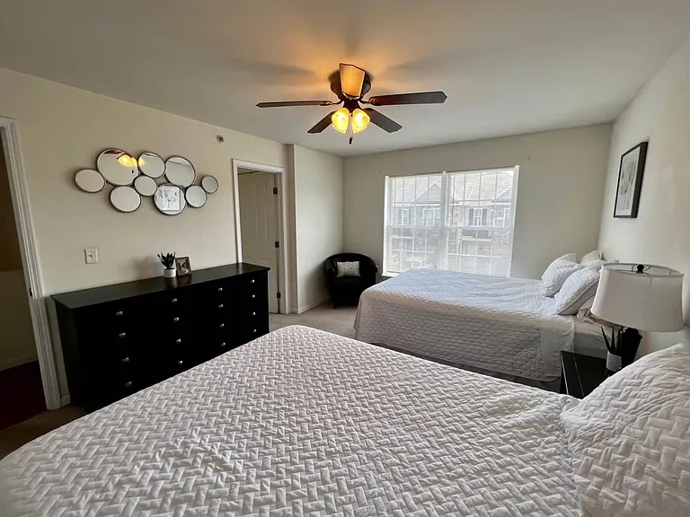 1304 Townhouse Dr — Photo 9